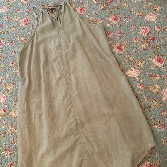 Soft Anthropologie Halter Dress - Picture 5 of 11